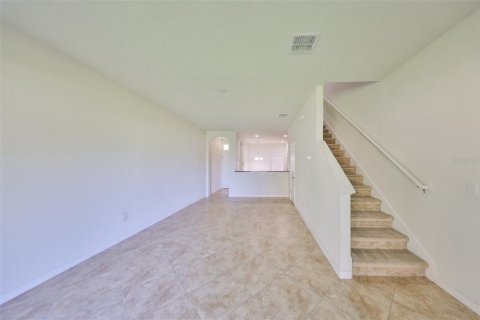 Townhouse in Brandon, Florida 3 bedrooms, 142.7 sq.m. № 1598440 - photo 11