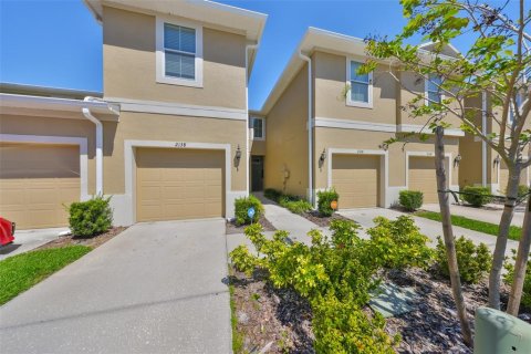 Townhouse in Brandon, Florida 3 bedrooms, 142.7 sq.m. № 1598440 - photo 2