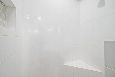 Купить виллу или дом в Гейнсвилл, Флорида 5 комнат, 135.08м2, № 2109286 - фото 23