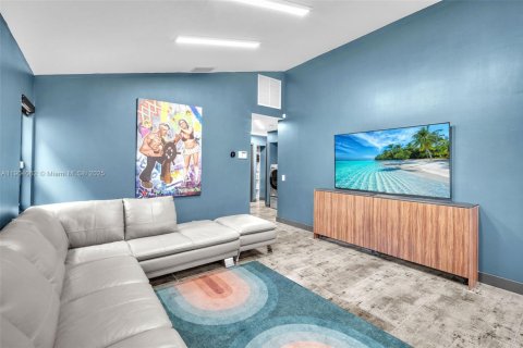 Villa ou maison à vendre à Weston, Floride: 3 chambres, 142.33 m2 № 1966099 - photo 17