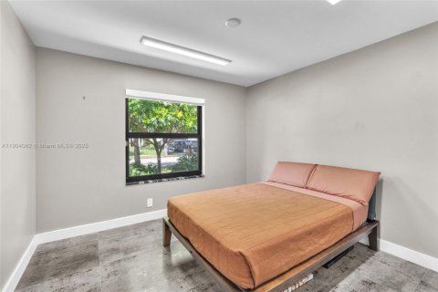 Villa ou maison à vendre à Weston, Floride: 3 chambres, 142.33 m2 № 1966099 - photo 19