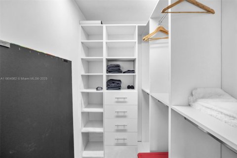 Villa ou maison à vendre à Weston, Floride: 3 chambres, 142.33 m2 № 1966099 - photo 28