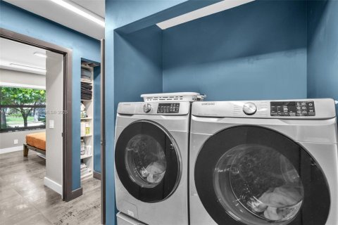 Villa ou maison à vendre à Weston, Floride: 3 chambres, 142.33 m2 № 1966099 - photo 18