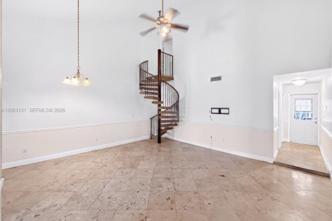Adosado en venta en Oakland Park, Florida, 2 dormitorios, 143.07 m2 № 2265294 - foto 9