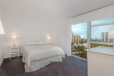 Condominio en alquiler en Aventura, Florida, 2 dormitorios, 154.22 m2 № 1977732 - foto 20