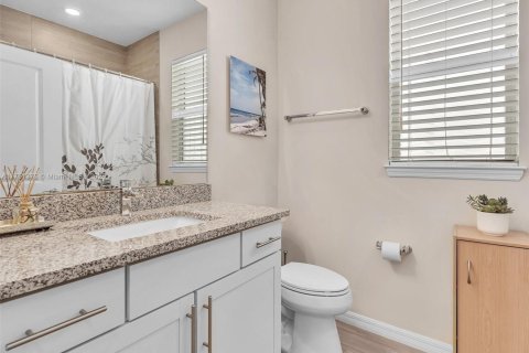 Casa en venta en Hollywood, Florida, 3 dormitorios, 161.84 m2 № 1692279 - foto 23