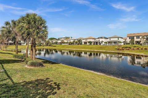 Casa en venta en Hollywood, Florida, 3 dormitorios, 161.84 m2 № 1692279 - foto 16