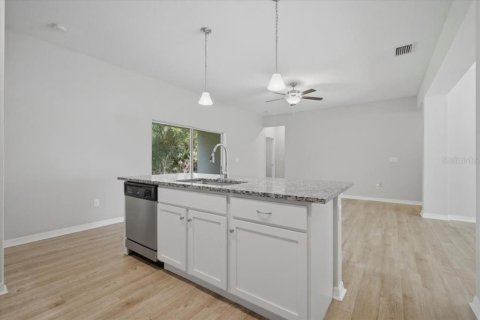 Villa ou maison à vendre à North Port, Floride: 3 chambres, 144.65 m2 № 2209476 - photo 12