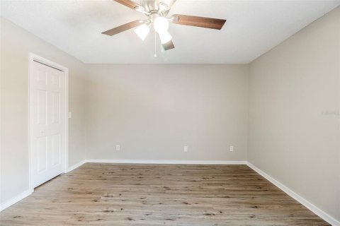 Townhouse in Longwood, Florida 4 bedrooms, 238.11 sq.m. № 1757035 - photo 24