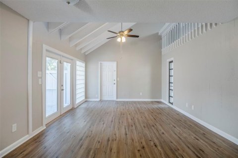 Townhouse in Longwood, Florida 4 bedrooms, 238.11 sq.m. № 1757035 - photo 14