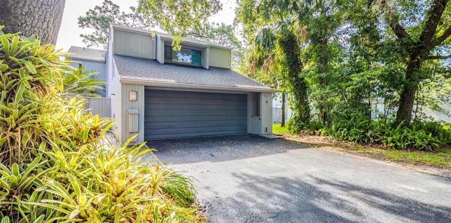 Townhouse in Longwood, Florida 4 bedrooms, 238.11 sq.m. № 1757035