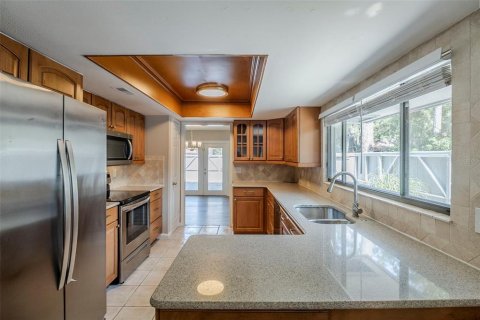 Townhouse in Longwood, Florida 4 bedrooms, 238.11 sq.m. № 1757035 - photo 11