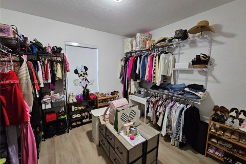 Copropriété à louer à Miami, Floride: 3 chambres, 128.58 m2 № 2038312 - photo 25