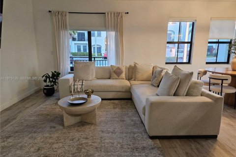 Copropriété à louer à Miami, Floride: 3 chambres, 128.58 m2 № 2038312 - photo 4