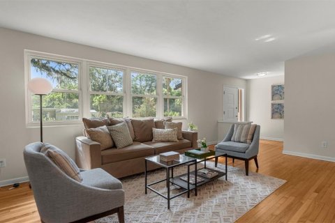 Casa en venta en Gainesville, Florida, 4 dormitorios, 233.74 m2 № 2235512 - foto 10