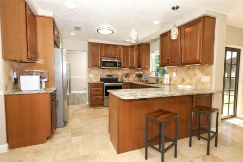 House in Altamonte Springs, Florida 4 bedrooms, 165.37 sq.m. № 1873682 - photo 11