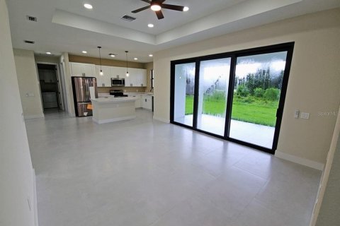Casa en alquiler en Port Charlotte, Florida, 4 dormitorios, 155.52 m2 № 1918750 - foto 24