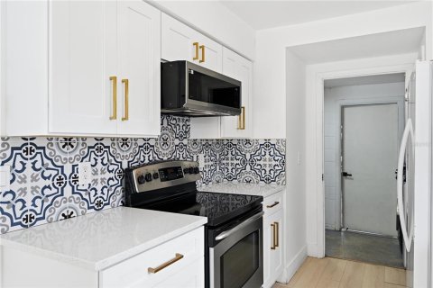 Casa en venta en Orlando, Florida, 3 dormitorios, 147.81 m2 № 2287285 - foto 26