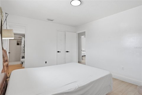 Casa en venta en Orlando, Florida, 3 dormitorios, 147.81 m2 № 2287285 - foto 21