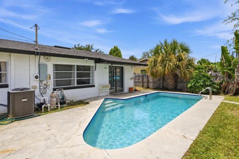 Casa en venta en Orlando, Florida, 3 dormitorios, 147.81 m2 № 2287285 - foto 17