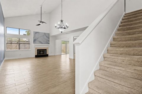 Dúplex en venta en Orlando, Florida, 3 dormitorios, 150.87 m2 № 2298436 - foto 5