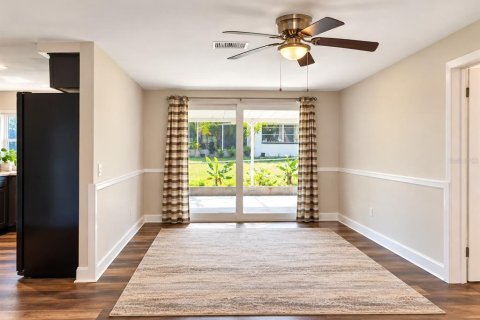 Villa ou maison à louer à Hudson, Floride: 2 chambres, 141.12 m2 № 2437288 - photo 6