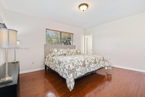 Villa ou maison à vendre à Cutler Bay, Floride: 4 chambres, 185.06 m2 № 2000191 - photo 13