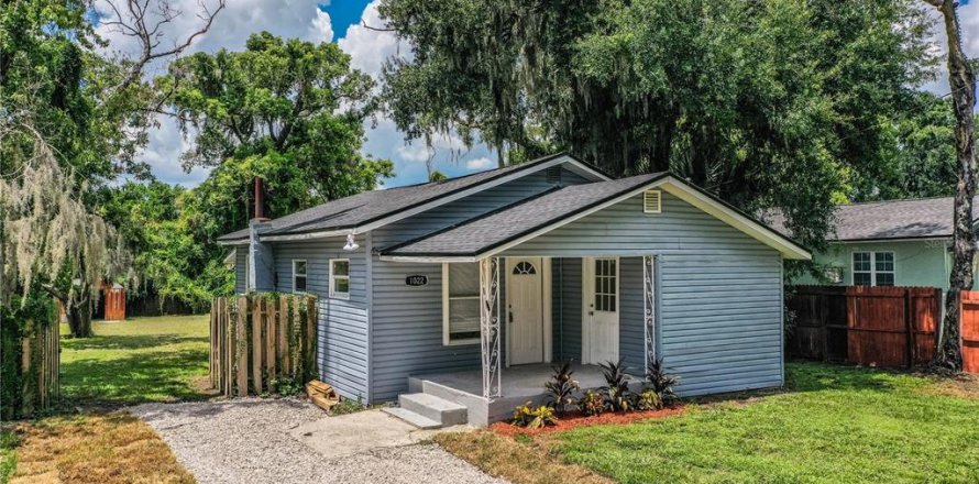 House in Lakeland, Florida 2 bedrooms, 105.82 sq.m. № 1894593