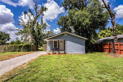 House in Lakeland, Florida 2 bedrooms, 105.82 sq.m. № 1894593 - photo 3