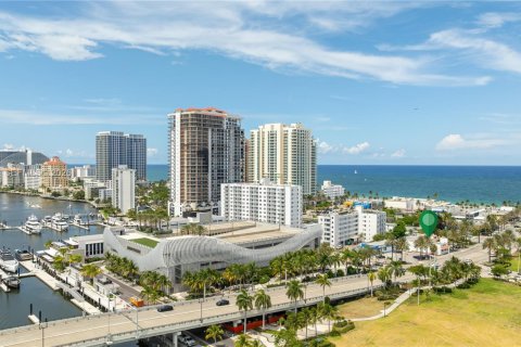 Immobilier commercial à vendre à Fort Lauderdale, Floride № 2256737 - photo 4