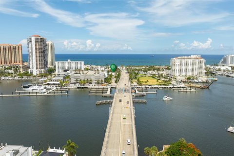Immobilier commercial à vendre à Fort Lauderdale, Floride № 2256737 - photo 3