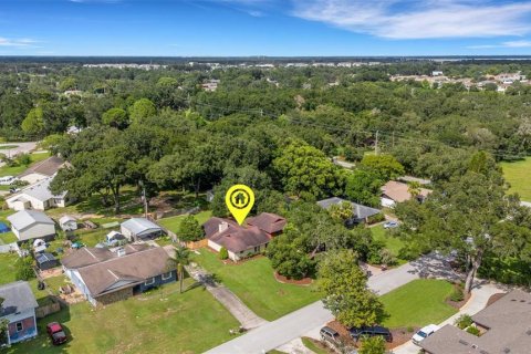 House in Lakeland, Florida 3 bedrooms, 170.2 sq.m. № 1901840 - photo 14