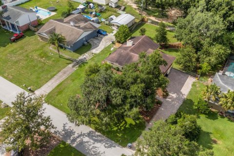 House in Lakeland, Florida 3 bedrooms, 170.2 sq.m. № 1901840 - photo 10