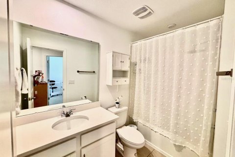 Townhouse in Orlando, Florida 3 bedrooms, 144.83 sq.m. № 1850172 - photo 18