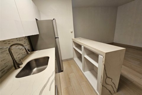 Apartamento en alquiler en Hollywood, Florida, 1 dormitorio, 55.74 m2 № 1998956 - foto 6