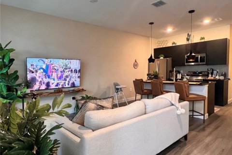 Adosado en venta en Kissimmee, Florida, 3 dormitorios, 126.44 m2 № 1902659 - foto 2