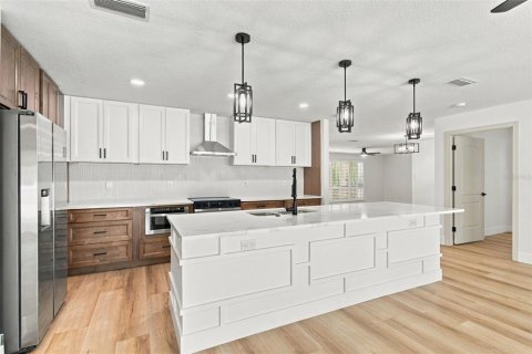 Villa ou maison à vendre à Clearwater, Floride: 4 chambres, 212.84 m2 № 2415393 - photo 14