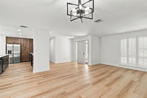 Villa ou maison à vendre à Clearwater, Floride: 4 chambres, 212.84 m2 № 2415393 - photo 10
