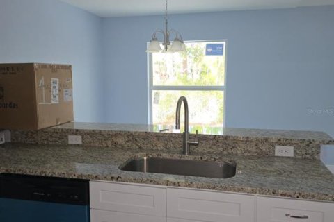 House in Lake Placid, Florida 3 bedrooms, 114.64 sq.m. № 1914237 - photo 6