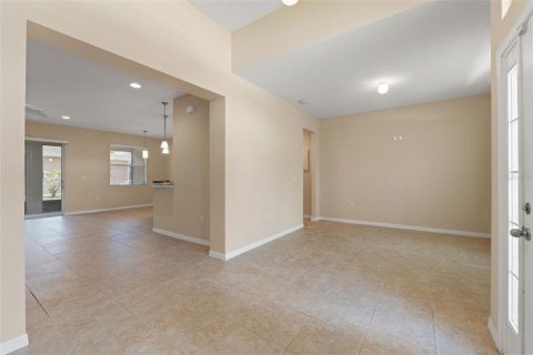 Casa en venta en Spring Hill, Florida, 3 dormitorios, 187.85 m2 № 2206663 - foto 9
