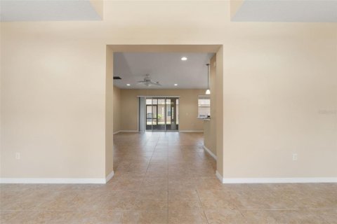 Casa en venta en Spring Hill, Florida, 3 dormitorios, 187.85 m2 № 2206663 - foto 7