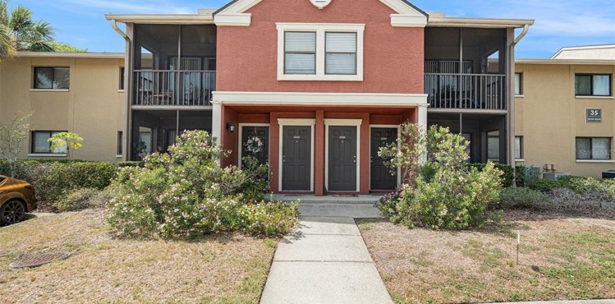 Condo in Tampa, Florida, 2 bedrooms  № 1654626