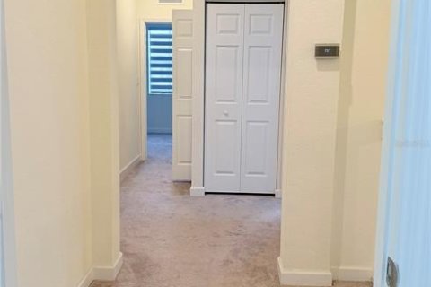 Touwnhouse à louer à Hialeah, Floride: 3 chambres, 158.68 m2 № 2147402 - photo 23