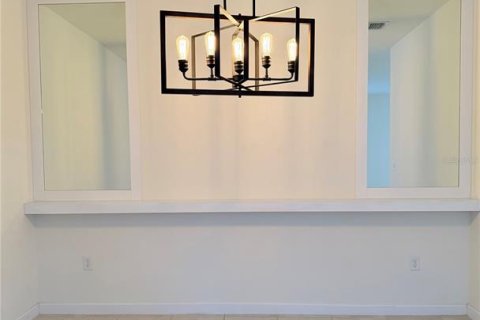 Touwnhouse à louer à Hialeah, Floride: 3 chambres, 158.68 m2 № 2147402 - photo 11