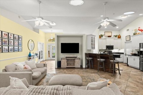 Casa en venta en Edgewater, Florida, 3 dormitorios, 175.4 m2 № 1829766 - foto 13