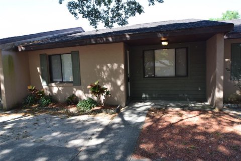 Appartement à Auburndale, Floride 2 chambres, 83.61 m2 № 2373086