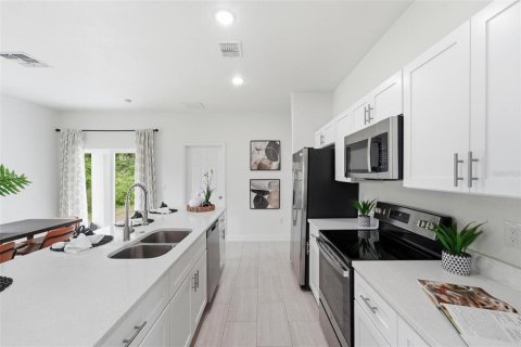 Villa ou maison à vendre à Orlando, Floride: 3 chambres, 126.72 m2 № 2423908 - photo 12