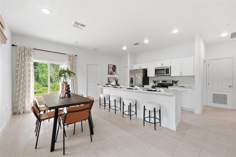 Villa ou maison à vendre à Orlando, Floride: 3 chambres, 126.72 m2 № 2423908 - photo 9
