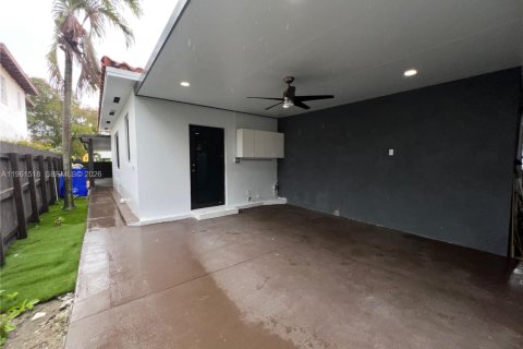 Купить коммерческую недвижимость в Майами, Флорида 217.67м2, № 2023394 - фото 29