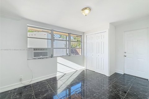 Villa ou maison à louer à Pompano Beach, Floride: 3 chambres, 106.84 m2 № 1941358 - photo 24